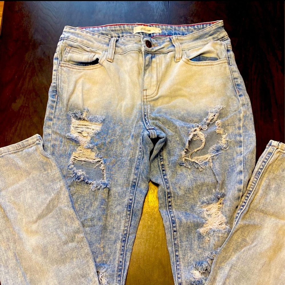 Ombre Wash ripped Jeans